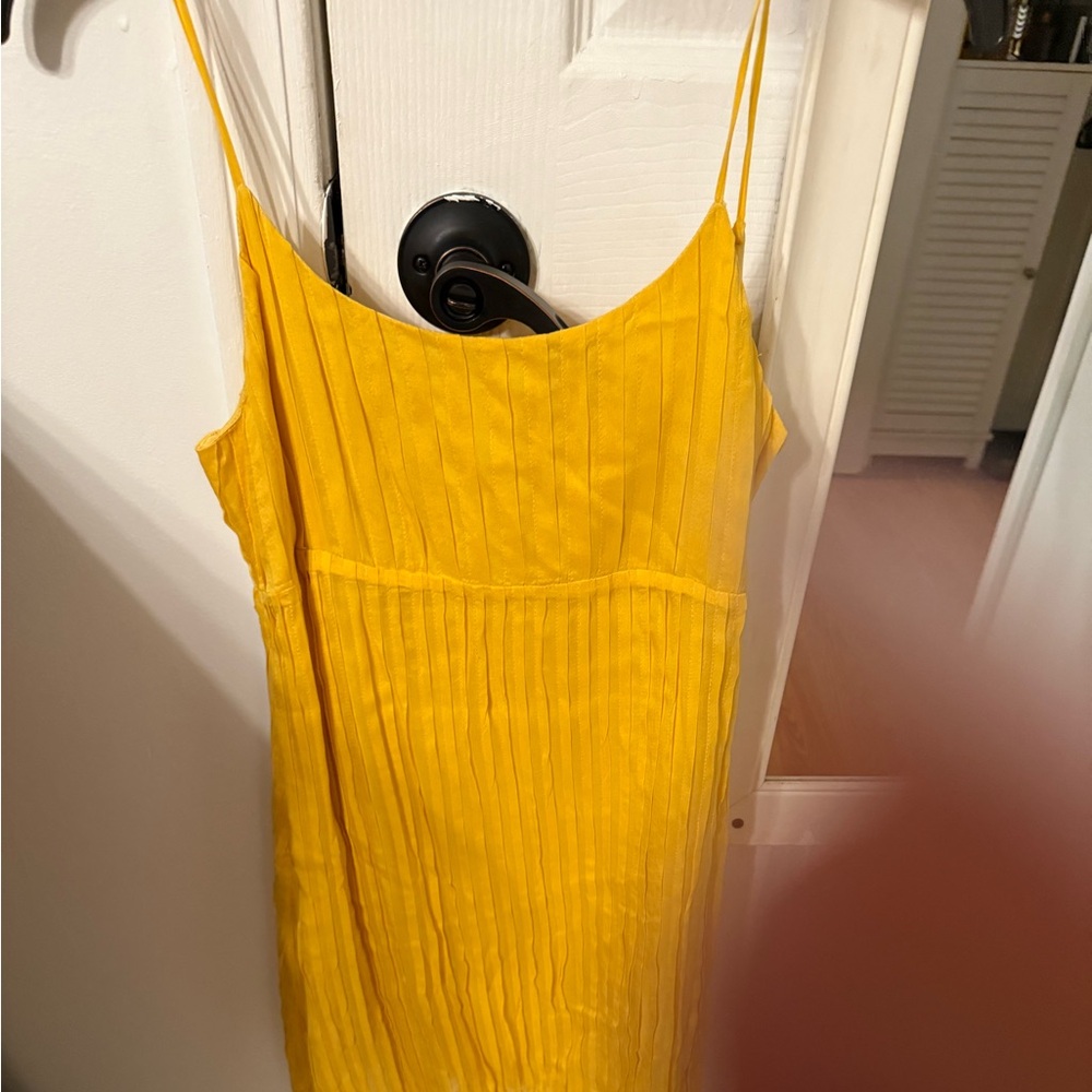 Alice and Olivia yellow dress
